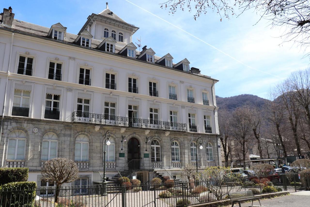 Bagnères-de-LuchonLe Palais D'Etigny公寓 外观 照片